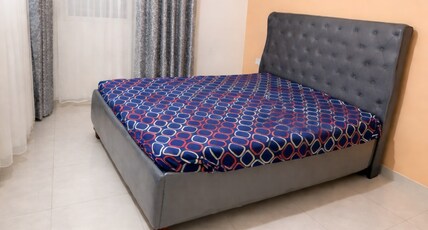 Bright  Cozy    Perfect for Couples Solo guests Room Type - Bedroom 2