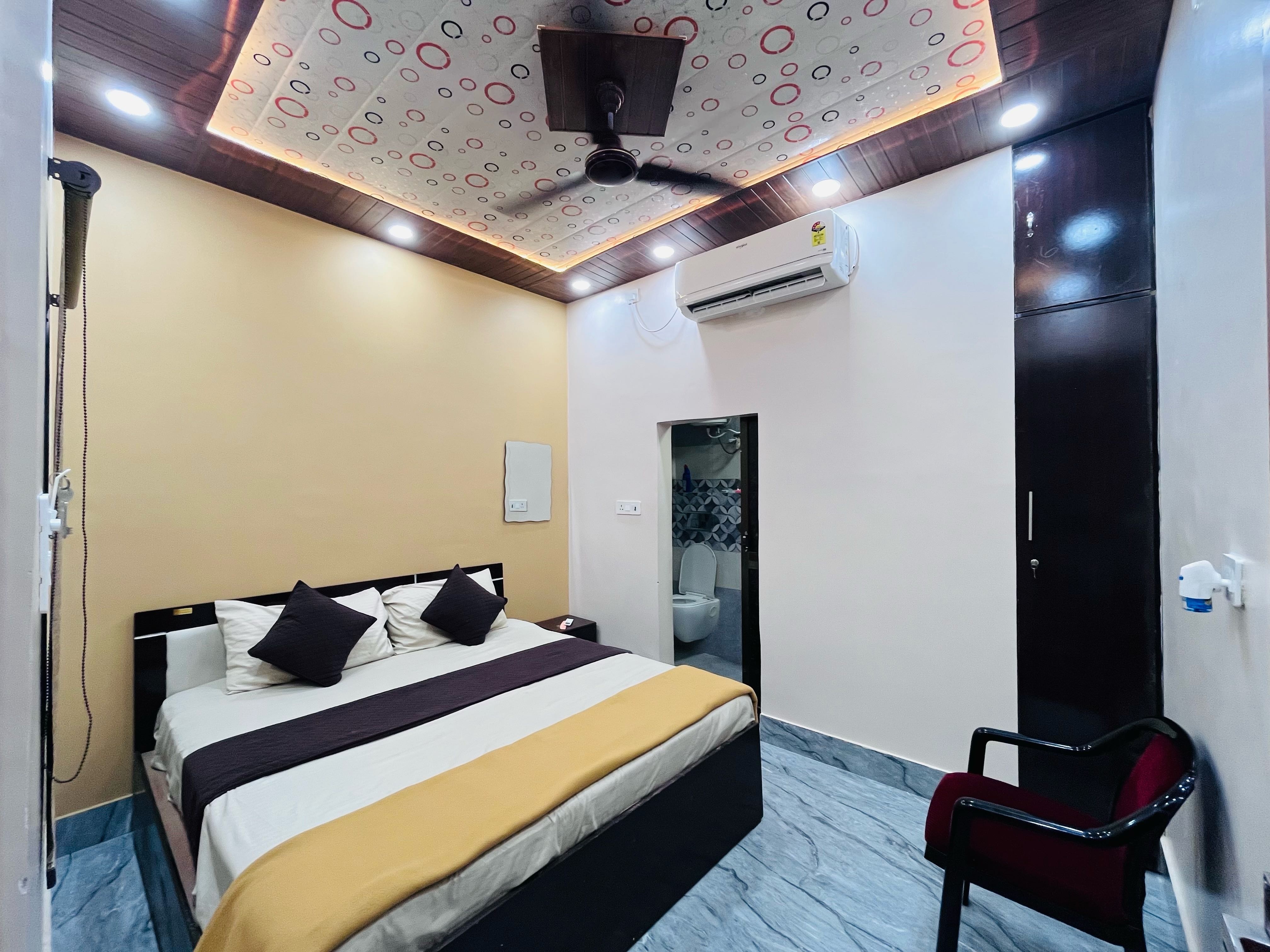 Hotel O by OYO Ramodhya Inn - Tap to explore photos