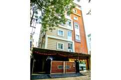 Sri Ramanjaneya Nilayam Service Apartment