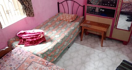 Green Homestay Room Type - R1 Attach Bath (AC EXTRA 300)(KITCHEN USES EXTRA 200)
