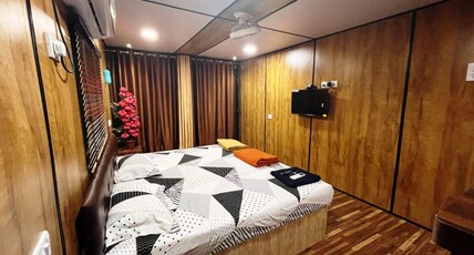Mountain View Cottage Alibaug Room Type - Super Deluxe Room With Balcony