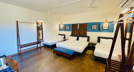 Kalrav Resort Pench Room Type - Deluxe Quadruple Room