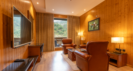 Palchan Hotel & Spa, A member of Radisson Individuals Retreats Room Type - Suite - 1 Bedroom