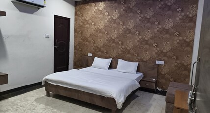Hotel Ramadish Room Type - Double Bed Room 