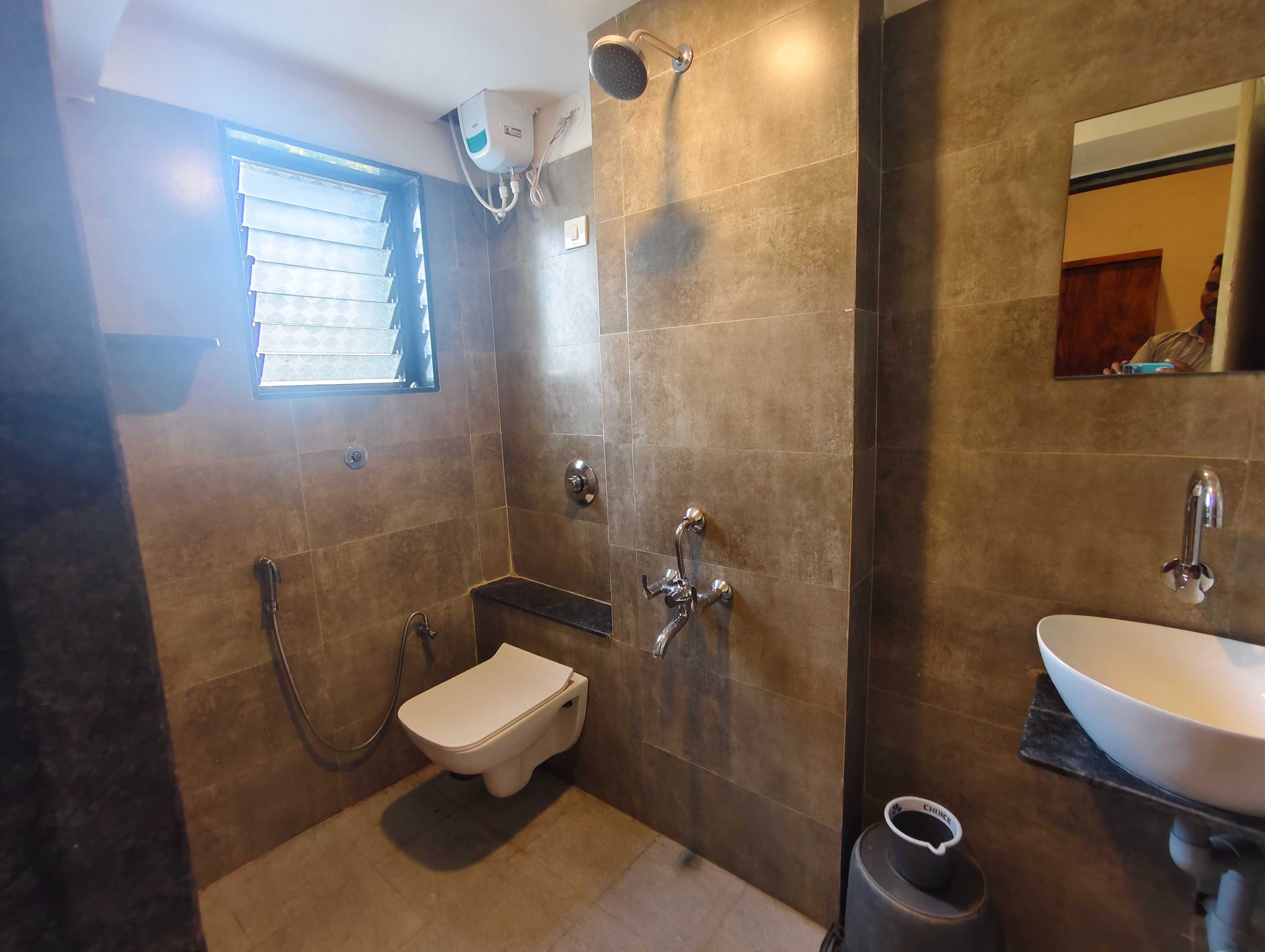 Hotel O Maharashtra Darbar Gonde - Tap to explore photos