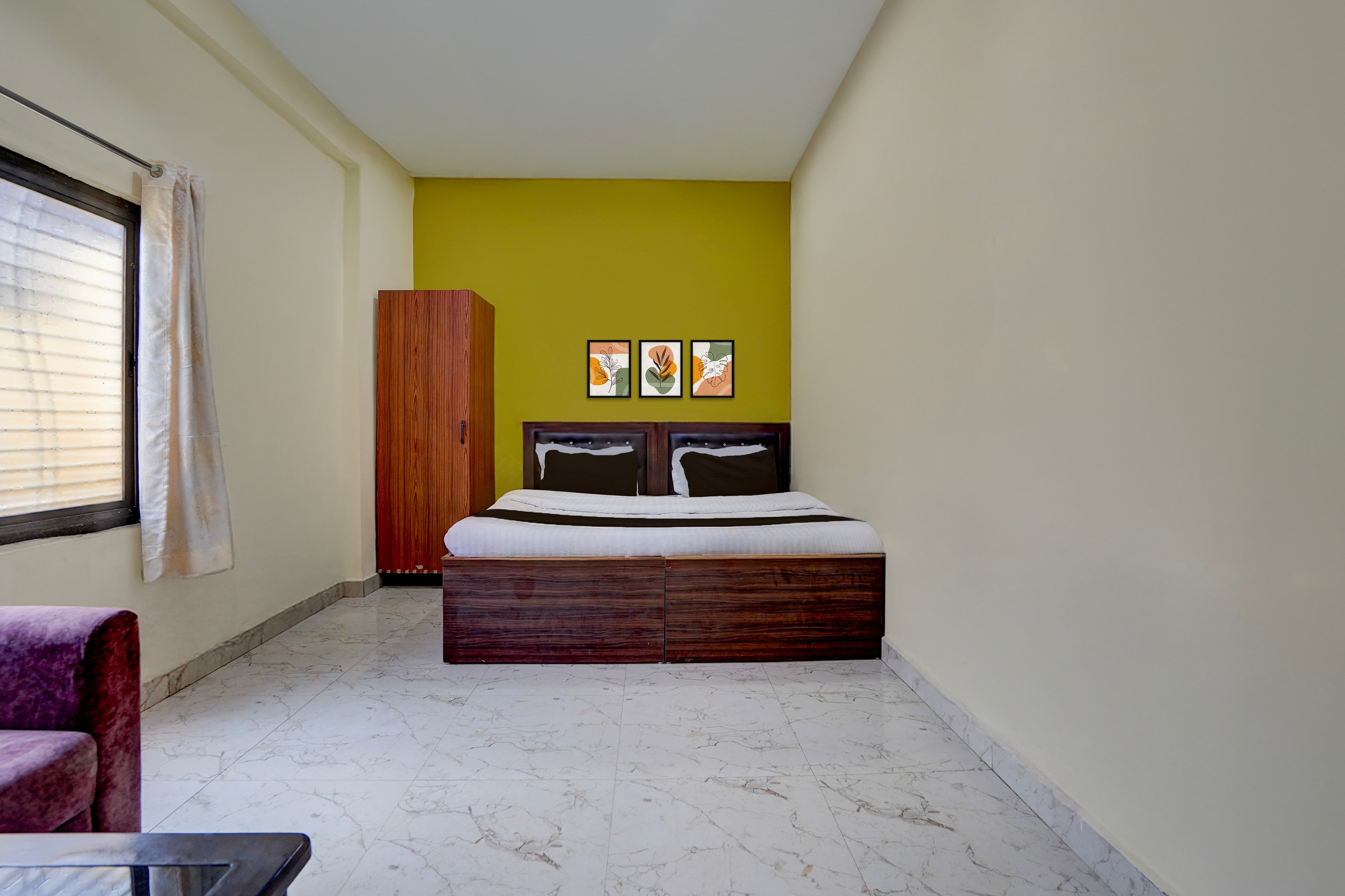 Super Hotel O Samne Ghat - Tap to explore photos