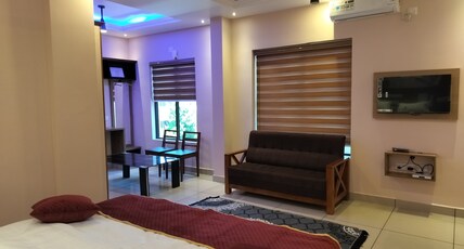 IVYARK RESIDENCY Room Type - FAMILY SUITE ROOM