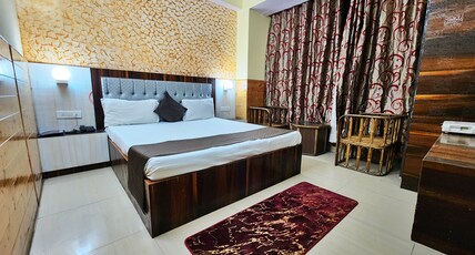 Hotel Taj Palace and Restaurant Near Mall Road Shimla Room Type - King Room | Non - View