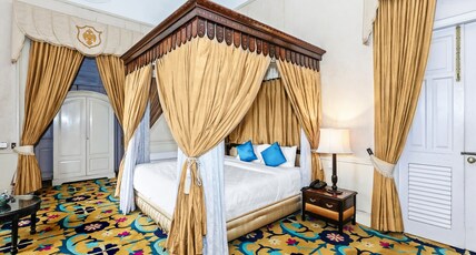 Lalitha Mahal Palace Hotel by Jungle Lodges Room Type - Viceroy Suite