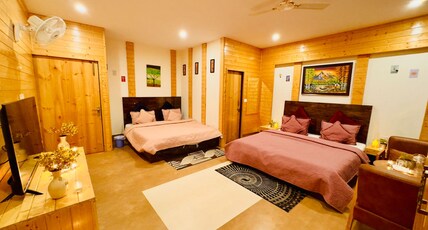 FOREST BREEZE RESORT Room Type - Family Room with Private Balcony