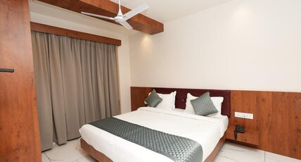 ASHRAYAS WEST PARK Room Type - Deluxe Room