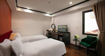 Hanoi Plaza Suite Hotel And Spa Room Type - Deluxe Twin Room with Window