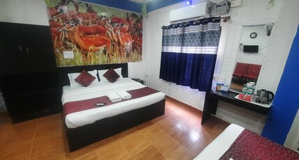 Bandipur Khans resort & Gufa restaurant Room Type - Deluxe Family Room