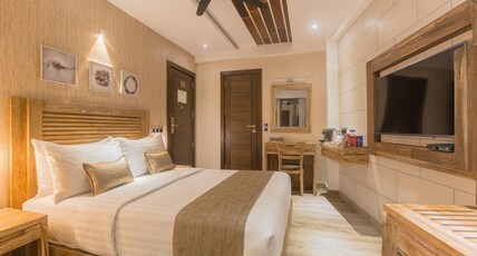 Samann Grand Room Type - Super Deluxe Double with Ocean View and Balcony including Free return Airport Transfer Samann Grand Room Type - Super Deluxe Double with Ocean View and Balcony including Free return Airport Transfer
