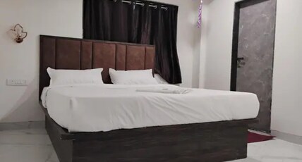 FabHotel Byland International Room Type - Premium Room
