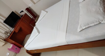 SIBI LODGE Room Type - Double room economy non AC