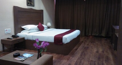 Golden Sun Hotel Beach Resort Room Type - Luxury Room