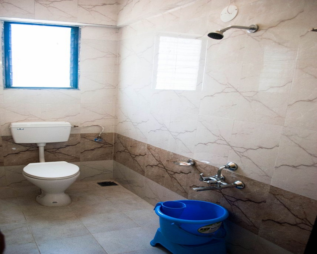 Hotel Govindpuram Lodging - Tap to explore photos