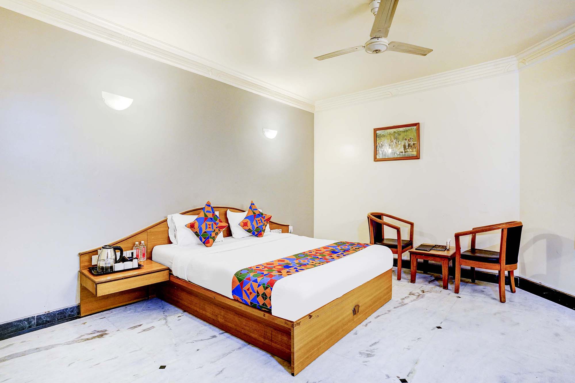 FabHotel Ratna Regency - Pimpri-Chinchwad - Tap to explore photos