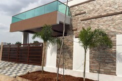 Quiet 2BR Retreat with 2 Car Parking Fresh Air