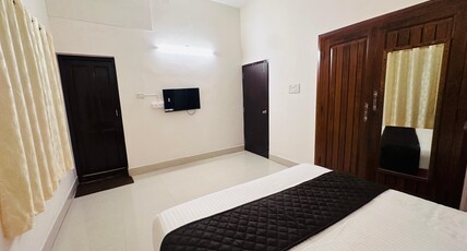 Blue shell Room Type - Standard room with double bed