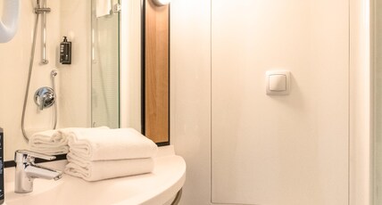 ibis Albi Room Type - Standard Room with two single beds ibis Albi Room Type - Standard Room with two single beds