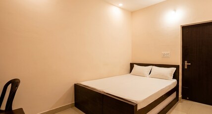 MK Residency Calicut Near Baby Memorial Hospital Room Type - Non AC Budget Small Room