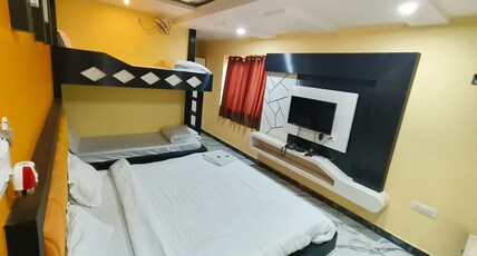 The Turmeric Hotel Room Type - Four Bedded Non AC Room