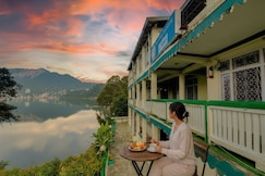 Hotel Kurmanchal(walkable distance from Mall Road)