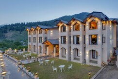 Pahalgam Hill Side Resort & spa