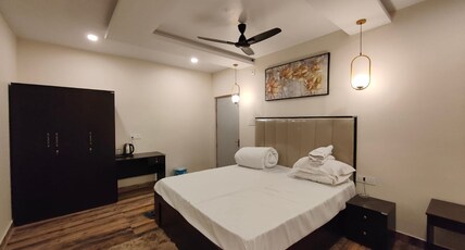 The Royal Inn Hotels and Banquet Room Type - Premium Room The Royal Inn Hotels and Banquet Room Type - Premium Room