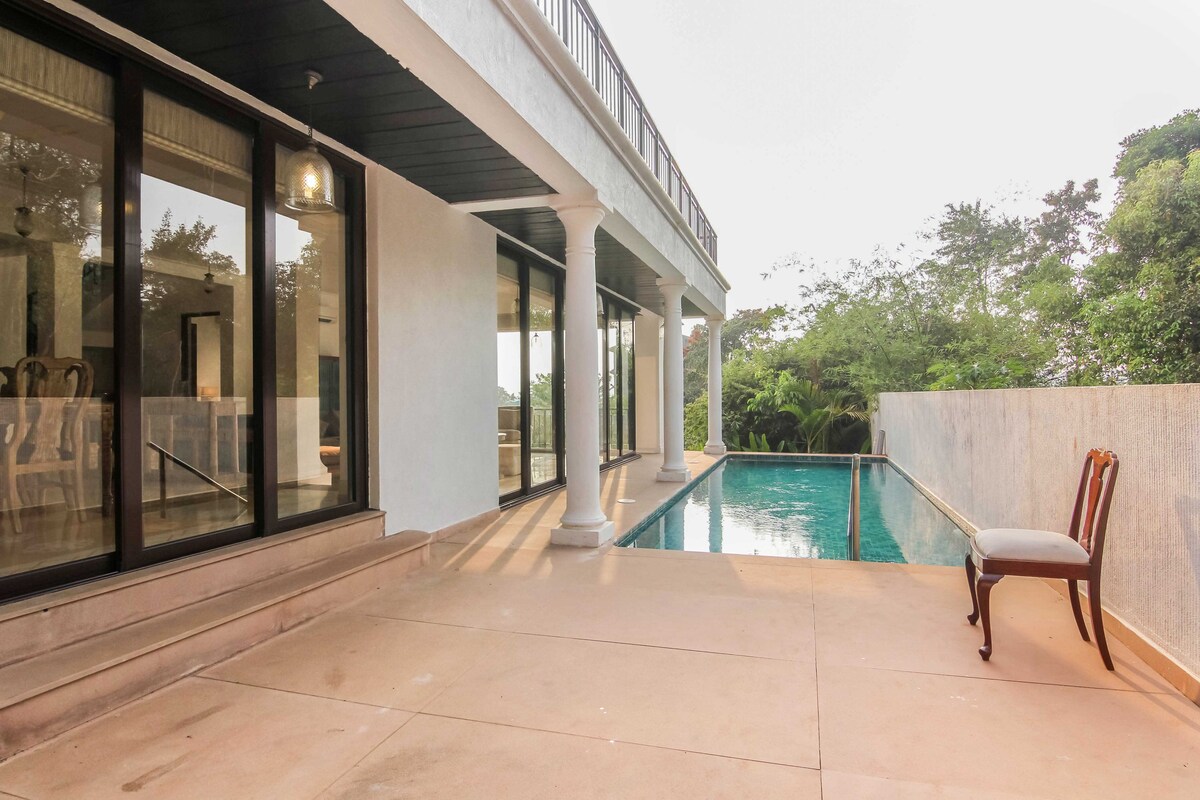 Casa Sol 2 |3 BHK Luxurious Villa in Candolim - Tap to explore photos
