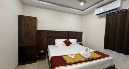 ARUDRA RESIDENCY Room Type - Standard Double Room