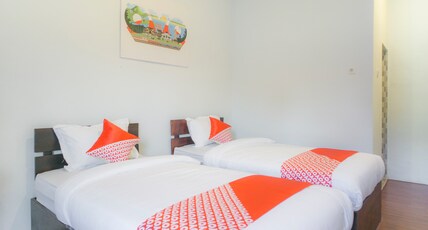 Hotel O Citra Anggrek Room Type - Indonesia Standard Twin