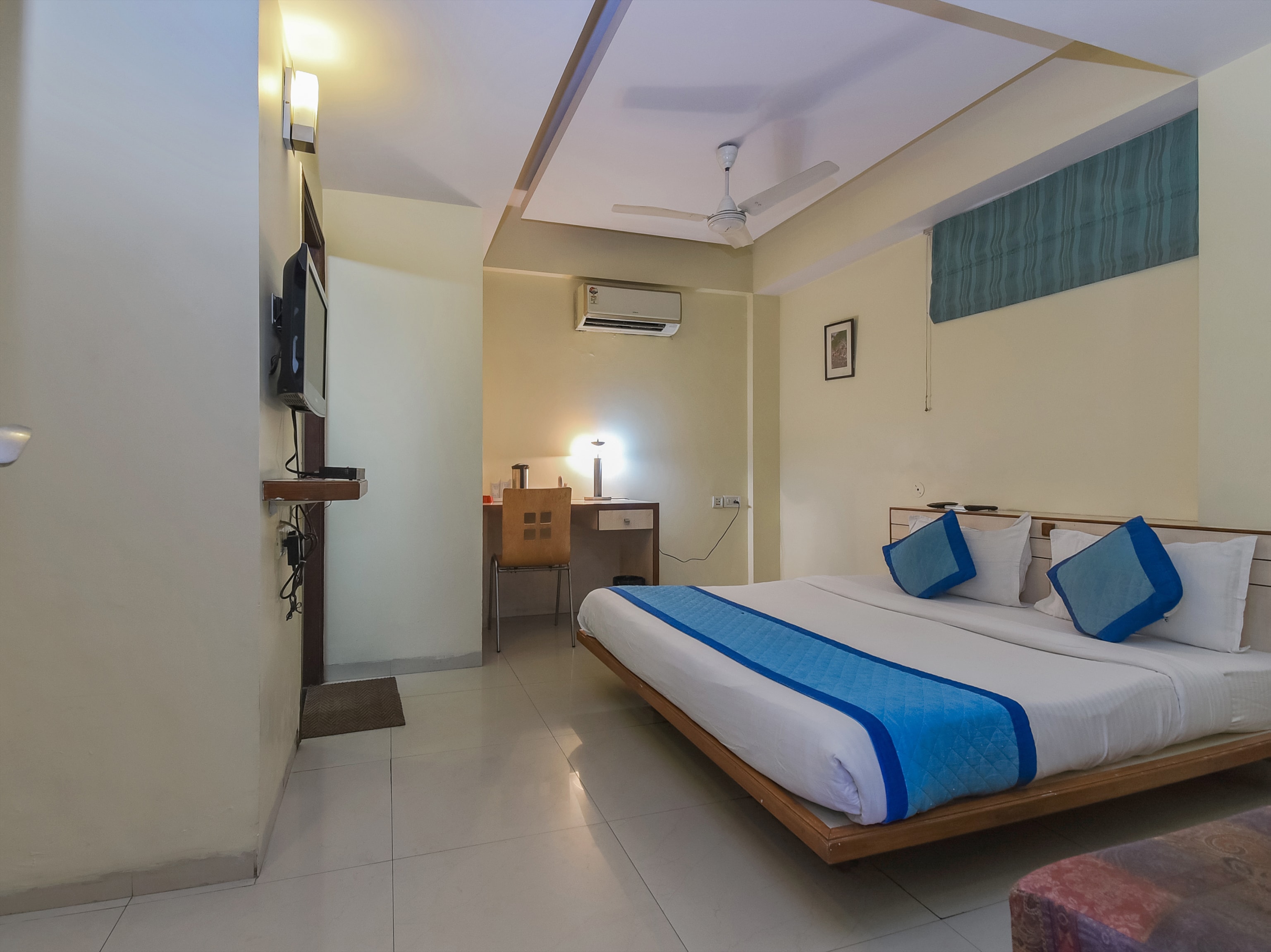 Hotel Marc Inn Vaishali Nagar - Tap to explore photos