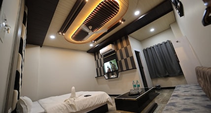 Hotel tanvi palace Room Type - Sweet room. 205 AC