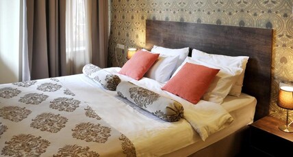 Tekla Palace By Urban Hotels Room Type - Small double room