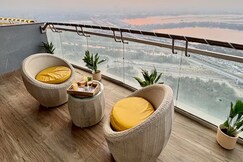 Premiumm Evening Stay At Supernova Noida