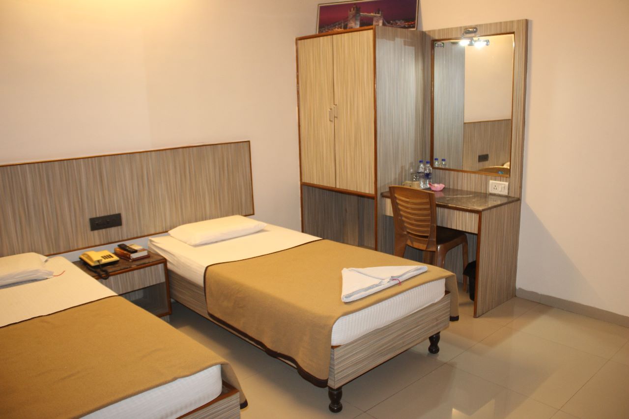 HOTEL NIRAJ INTERNATIONAL - Tap to explore photos