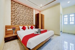 Omkar Boarding and Lodging 