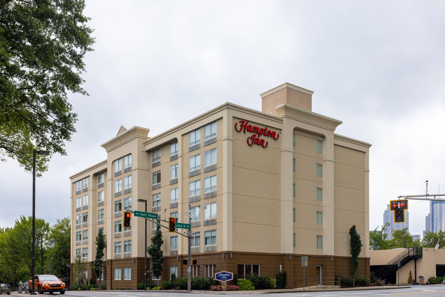 Hampton Inn by Hilton Atlanta-Georgia Tech-Downtown - Tap to explore photos
