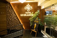 Hotel Le Grandeur