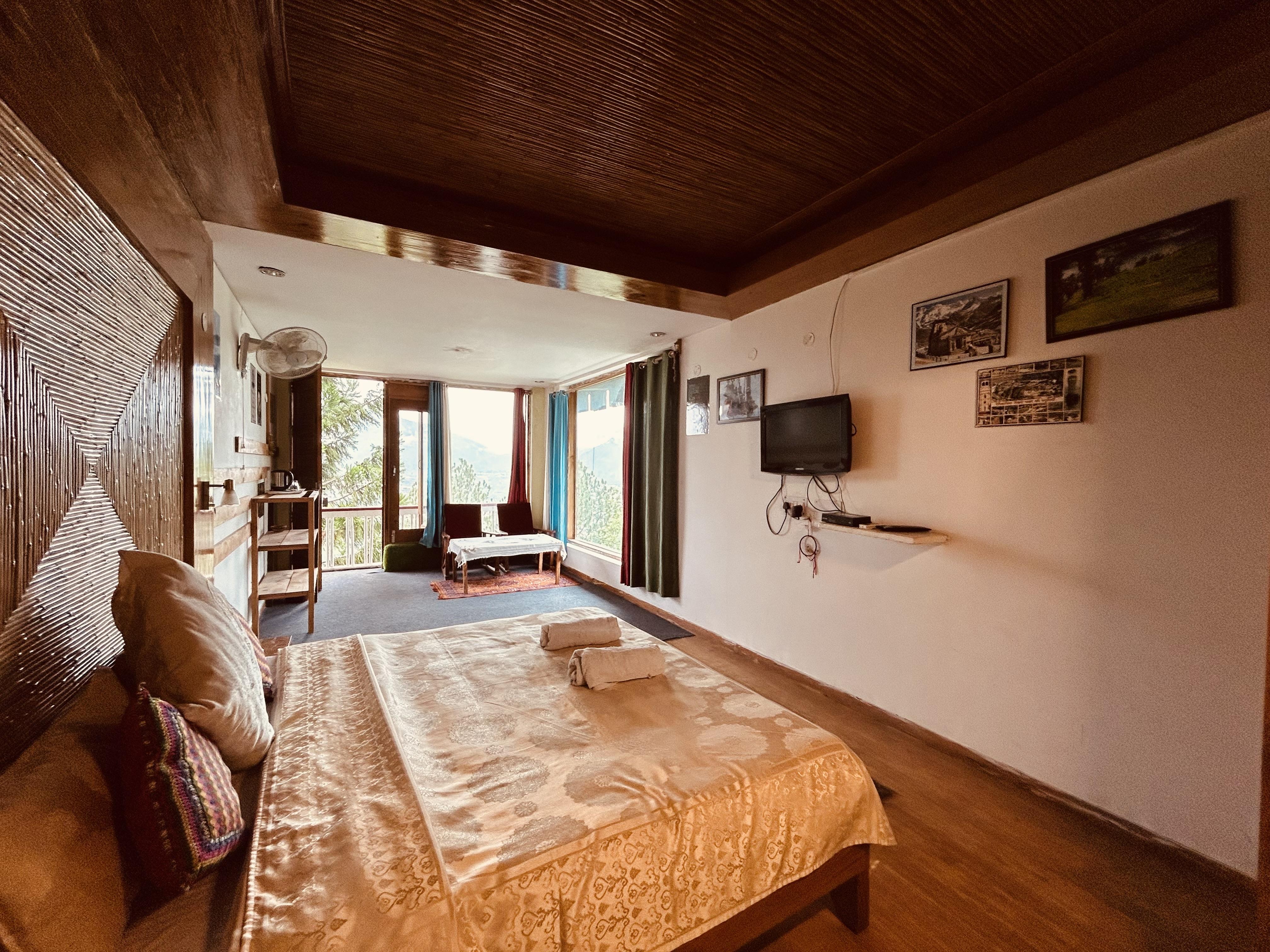 IvyTop Resort Srinagar Garhwal (Hill Top Property) - Tap to explore photos