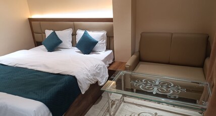 Mr Jaiswal Dharamshala Room Type - Superior Double Room with Ensuite Washroom