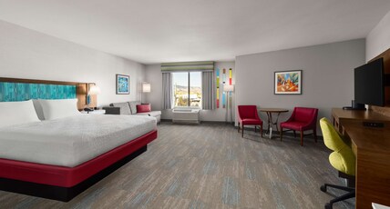 Hampton Inn by Hilton Carefree Room Type - 1 KG SFBD MIC FRG VIEW NS