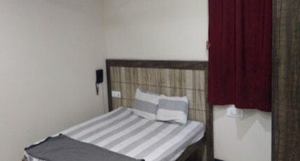 Al Kareem Guest House Room Type - NON AC