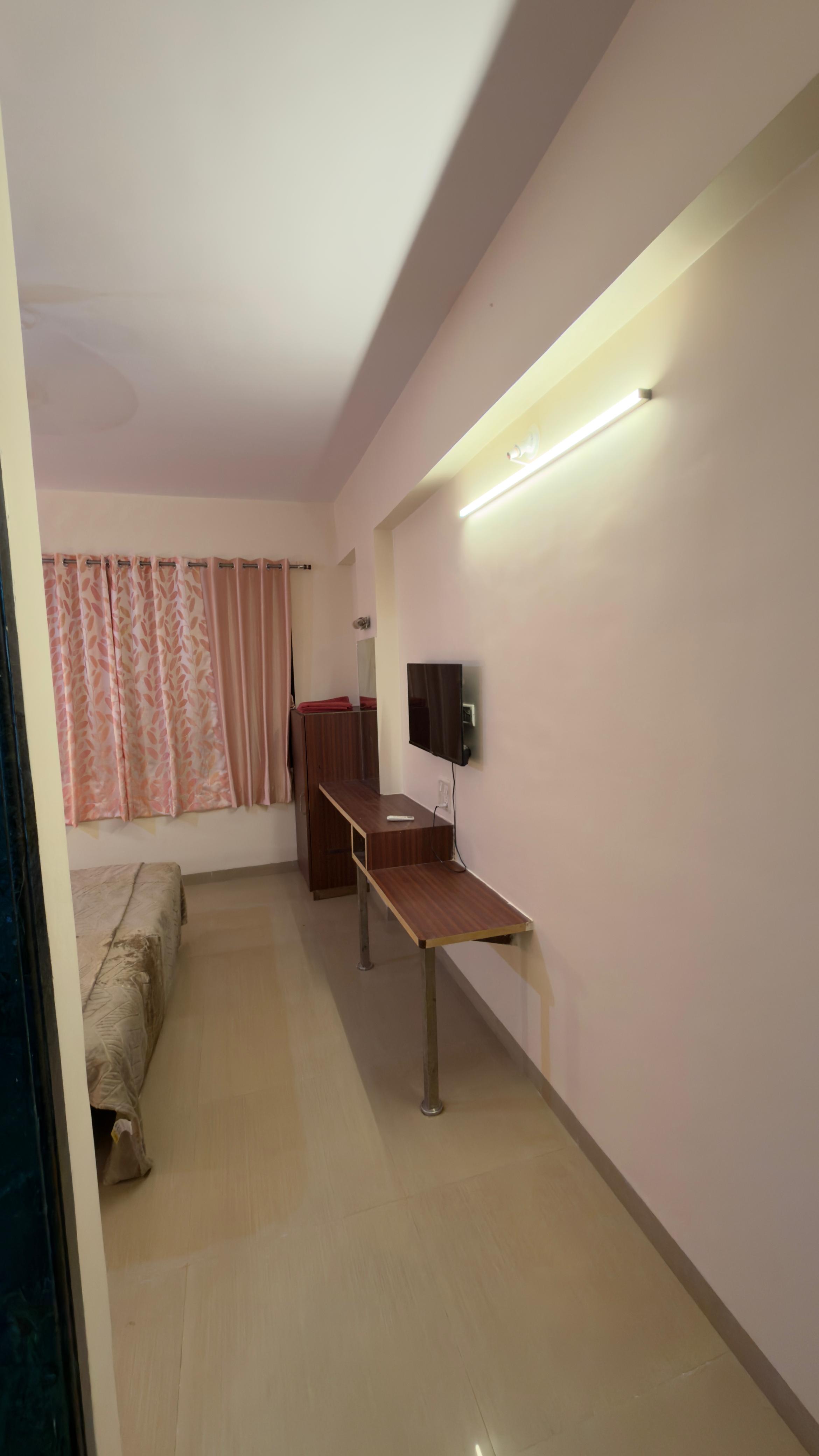Matheran Gaurav Cottage - Tap to explore photos