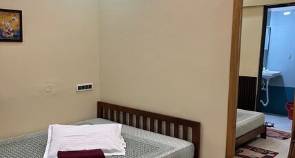 Govardhan Home Stay | 10Min Walk From Airport Room Type - Double Room With Common Balcony Non Ac