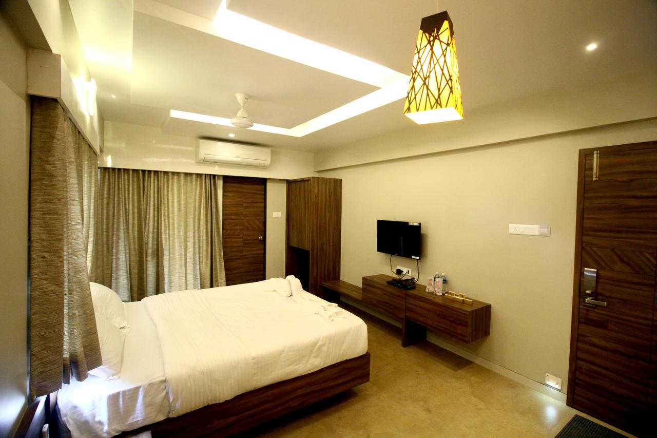 SHREE EXECUTIVE - Tap to explore photos