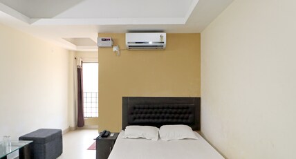 Hotel Sea Sand Room Type - Deluxe Room (AC)